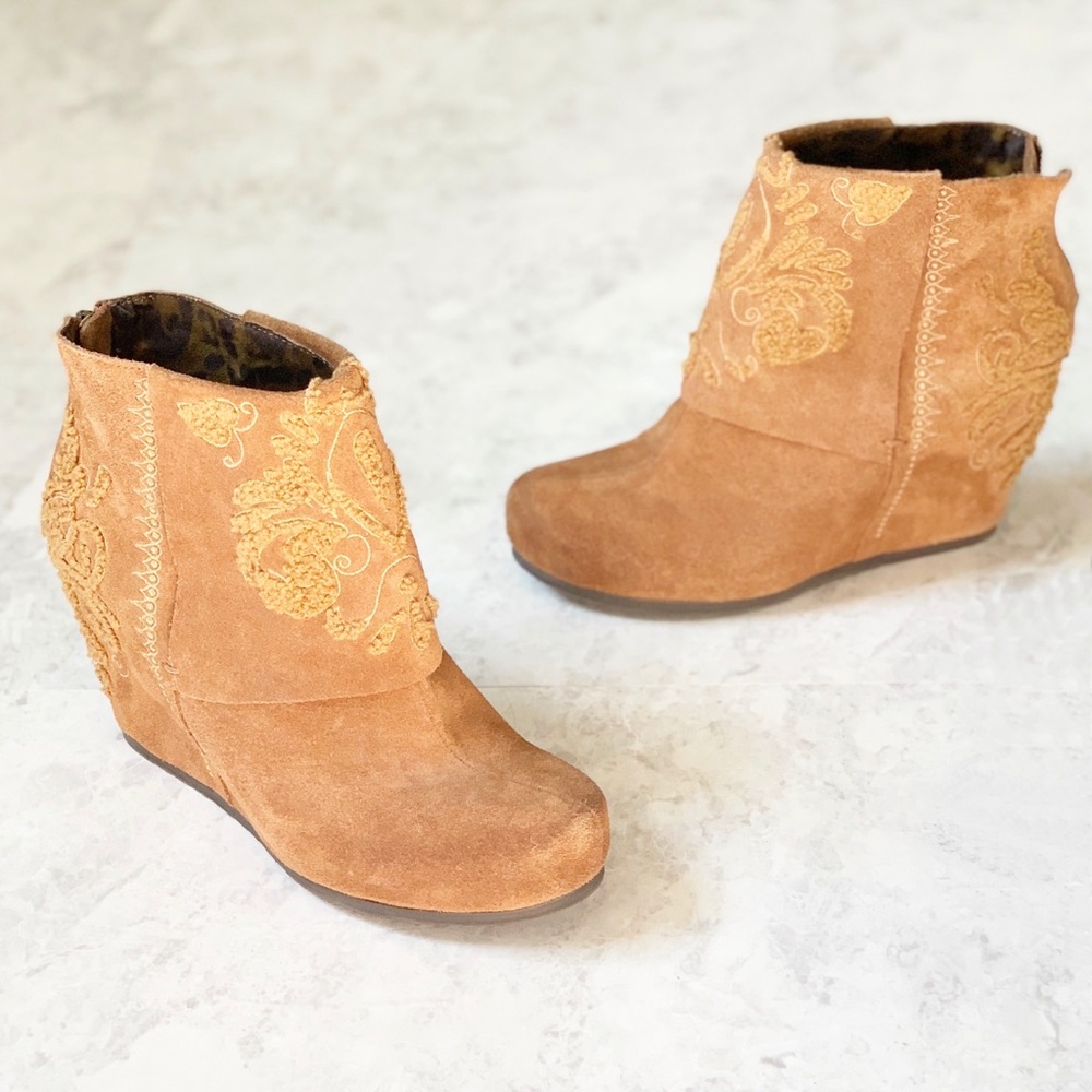 OTBT Ringold Boho Embroidered Wedge Booties 7.5 - Picture 1 of 7